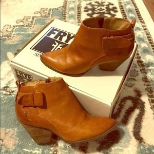 FRYE BOOTIES 🙌🏻