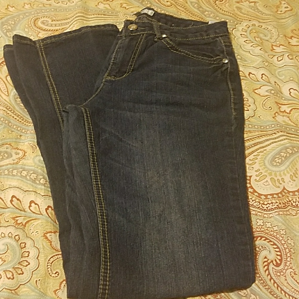 Versona Boot Cut Jeans Size 6
