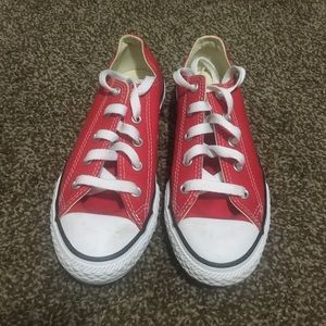 Red converse