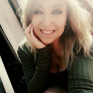 Meet your Posher, Cherie