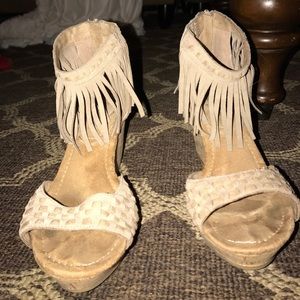 Only worn once Minnetonka fringe heels!