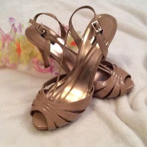Daisy Fuentes high heel nude sandal