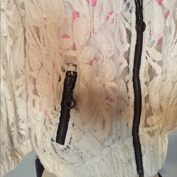 Lace Jacket. - Picture 2 of 3