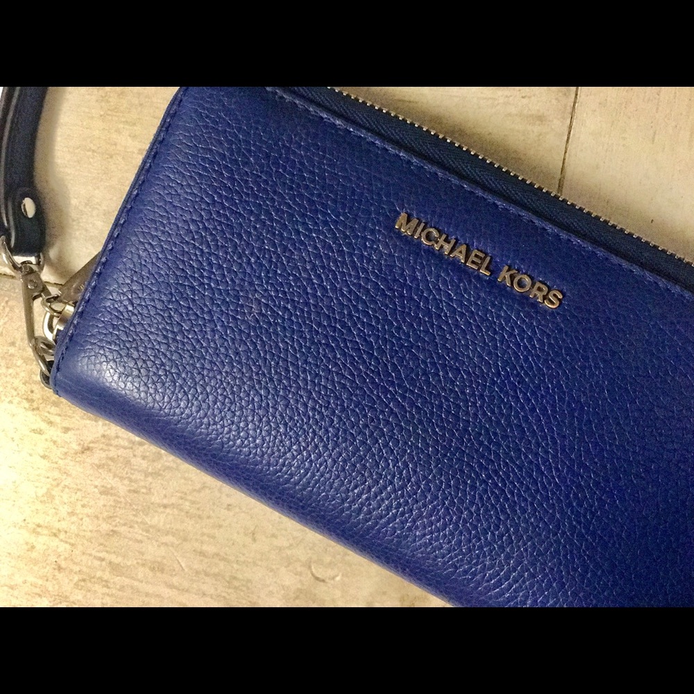 Michael Kors Wallet Wristlet