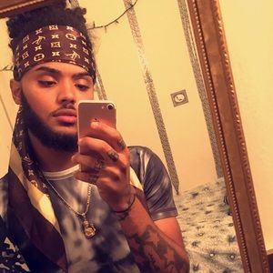 Meet your Posher, Chris