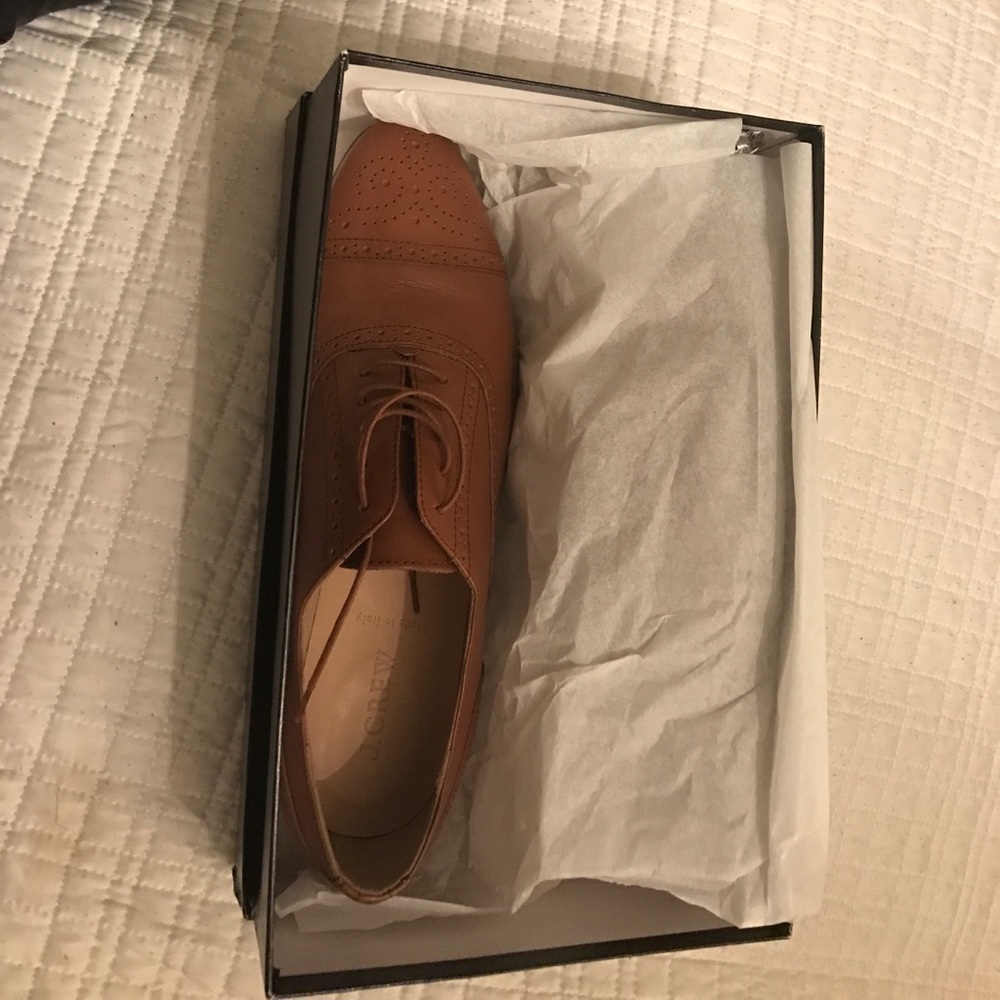 J.Crew wing tip Oxfords size 9