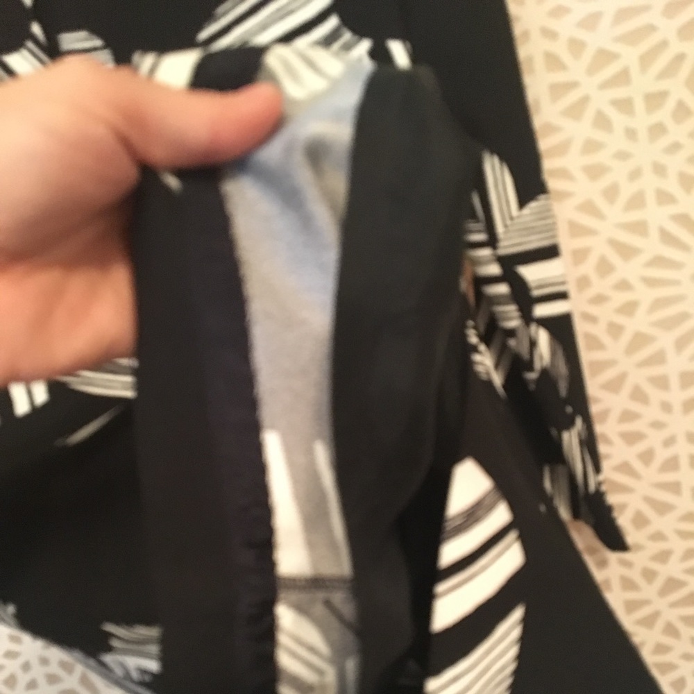 Juicy Couture 60s Flower Power dress 🌼 - Picture 2 of 7