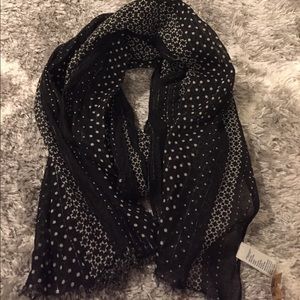 Black and white American eagle scarf