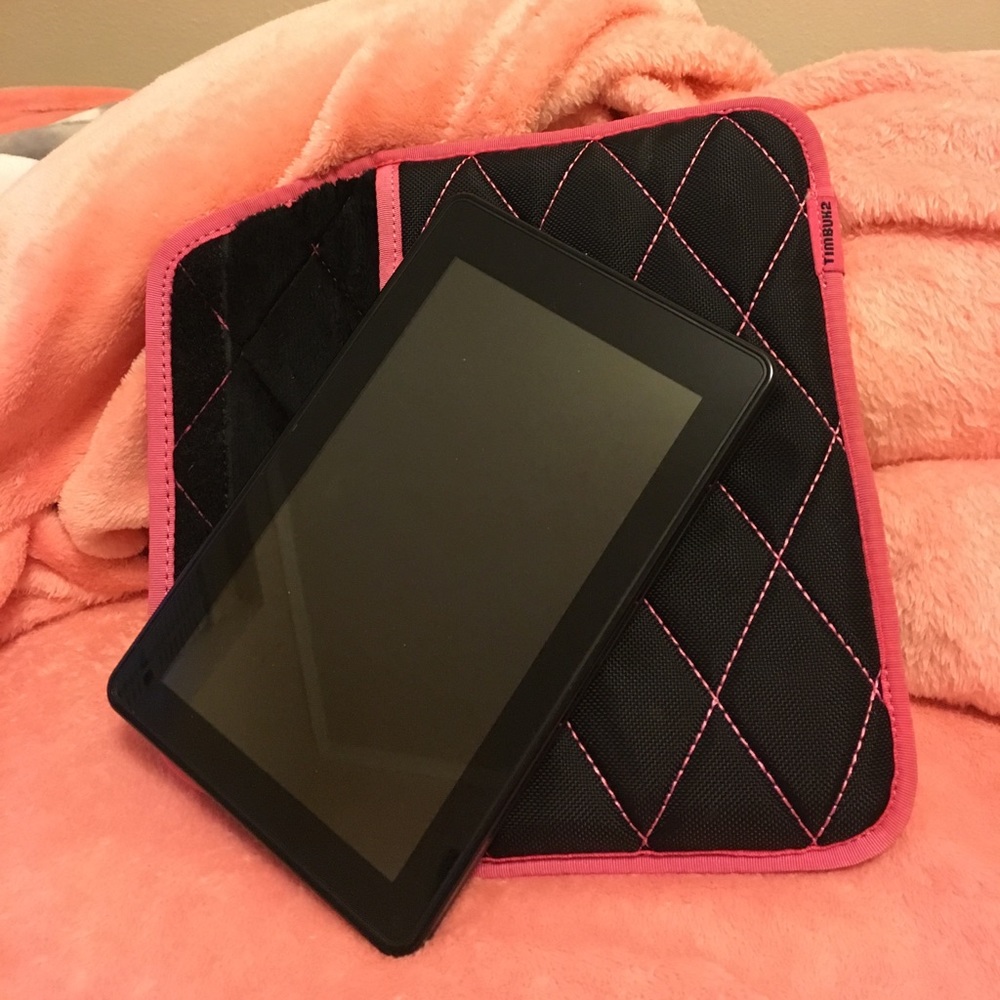 Kindle (1st) from amazon 🕶