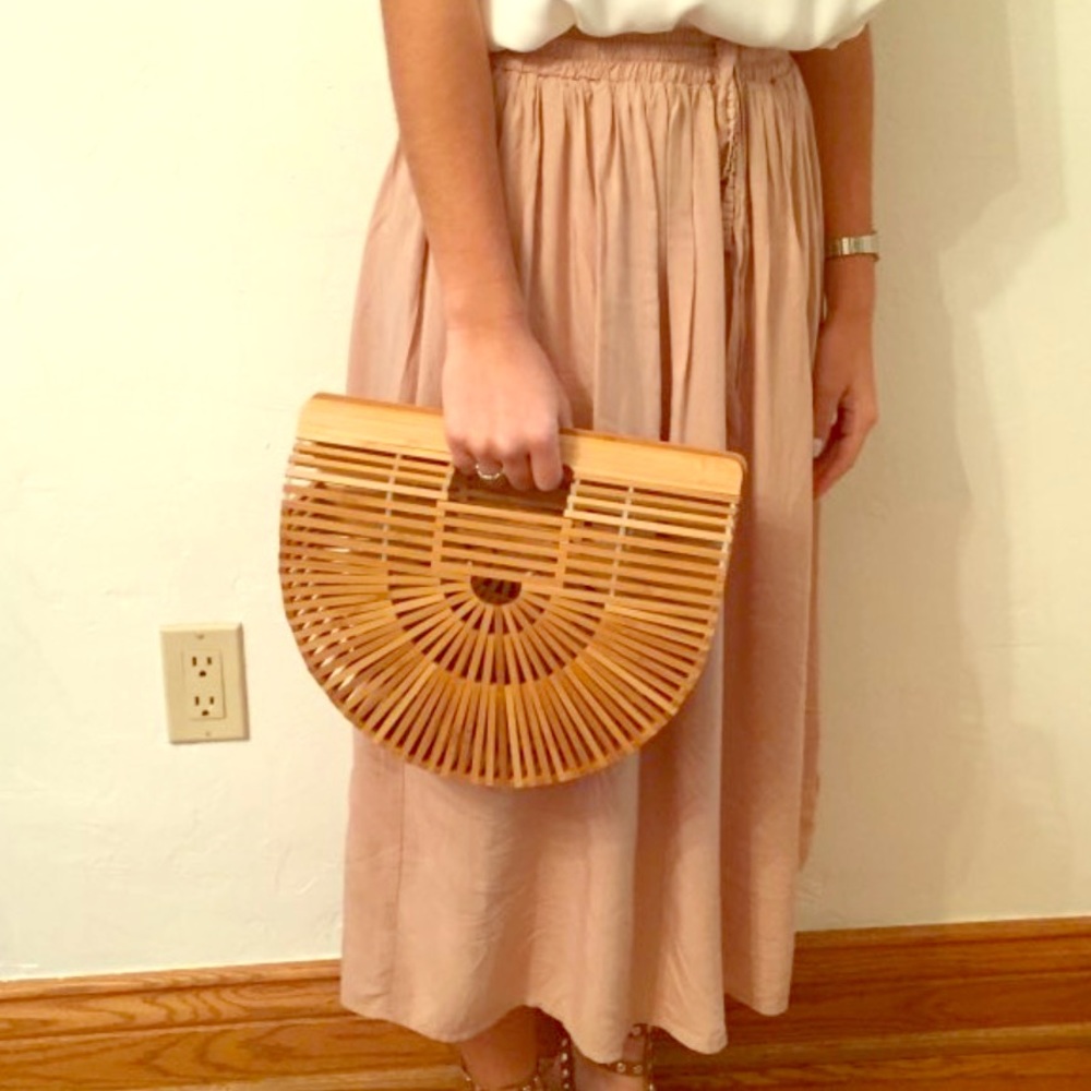 Gorgeous Basket Weave Purse