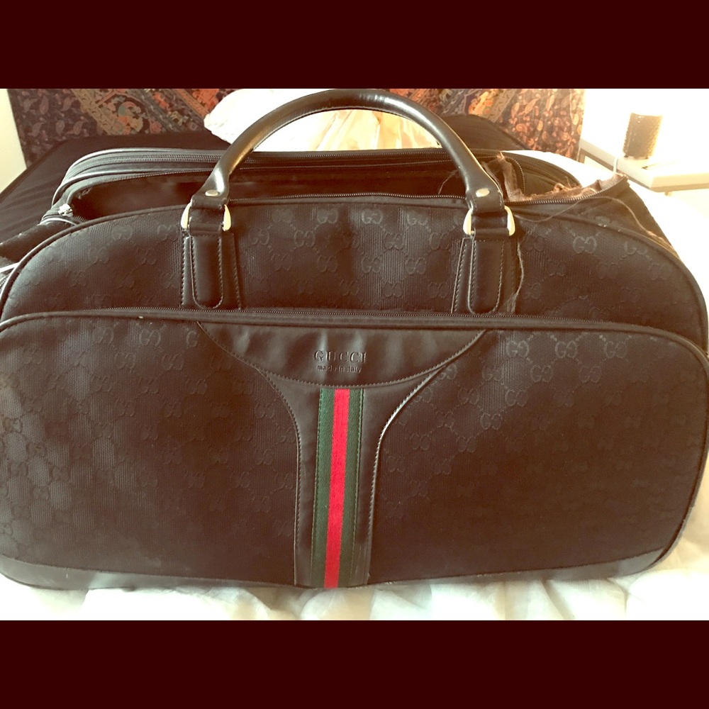 GUCCI DUFFLE BAG