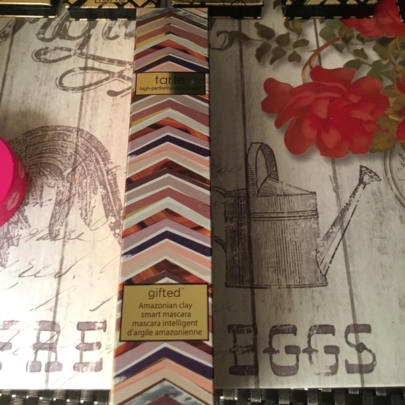 Tarte bundle - Picture 6 of 7