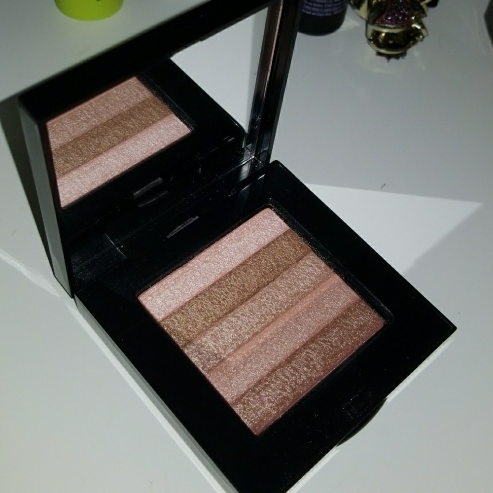 Bobbie Brown shimmer brick