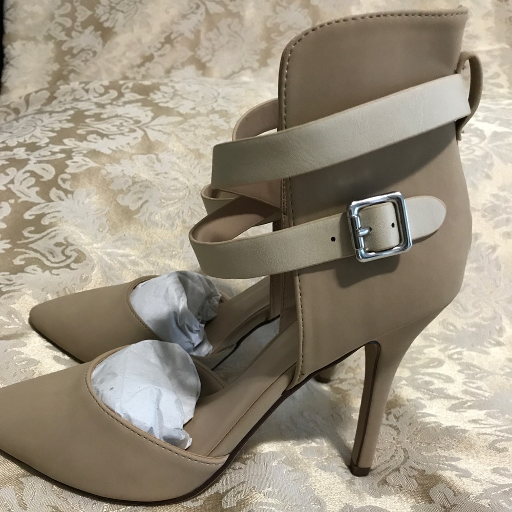 Lolashoetique Nude heels