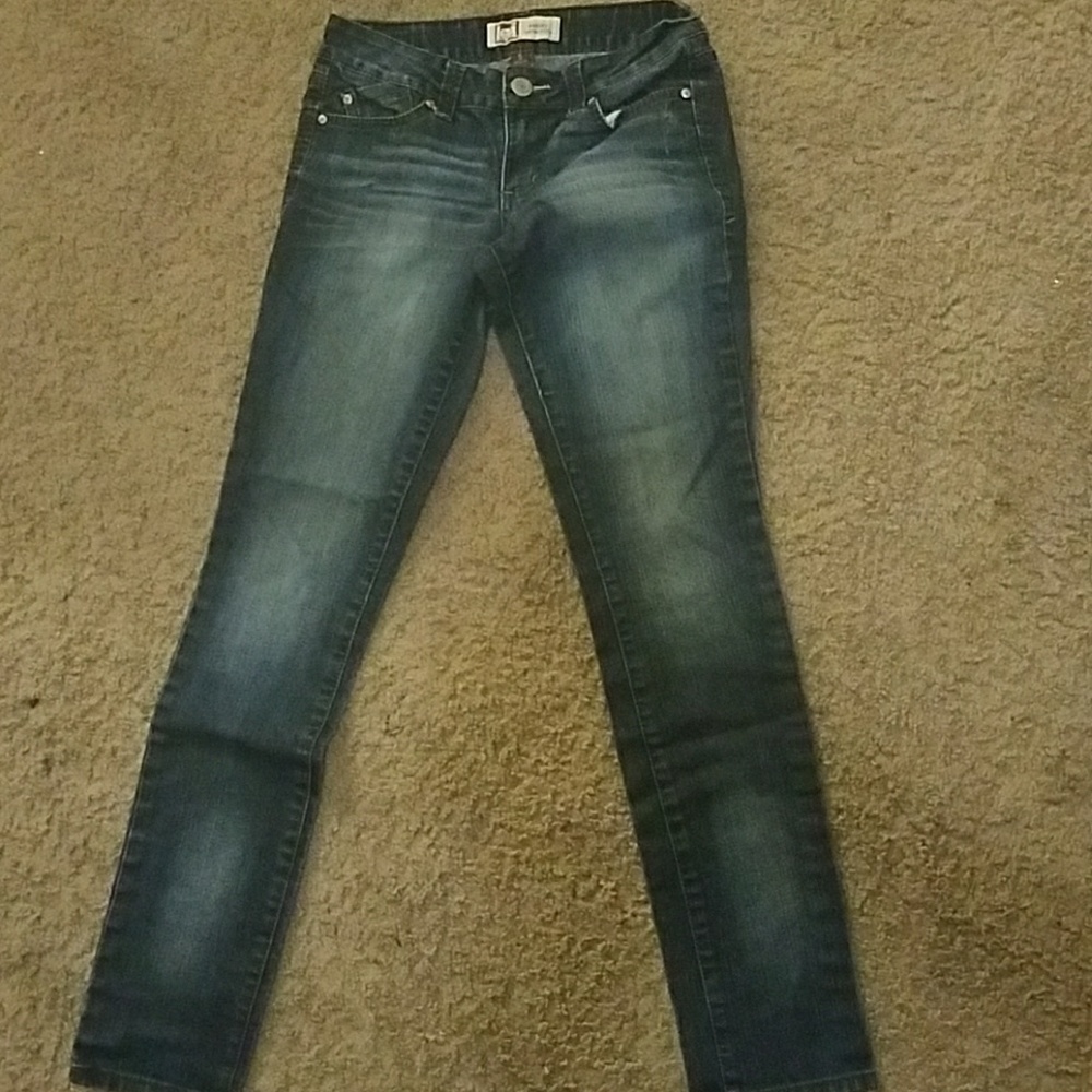 L.E.I. Ashley jeans