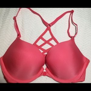 Victoria's Secret Push-Up Bra w/ Front Clip