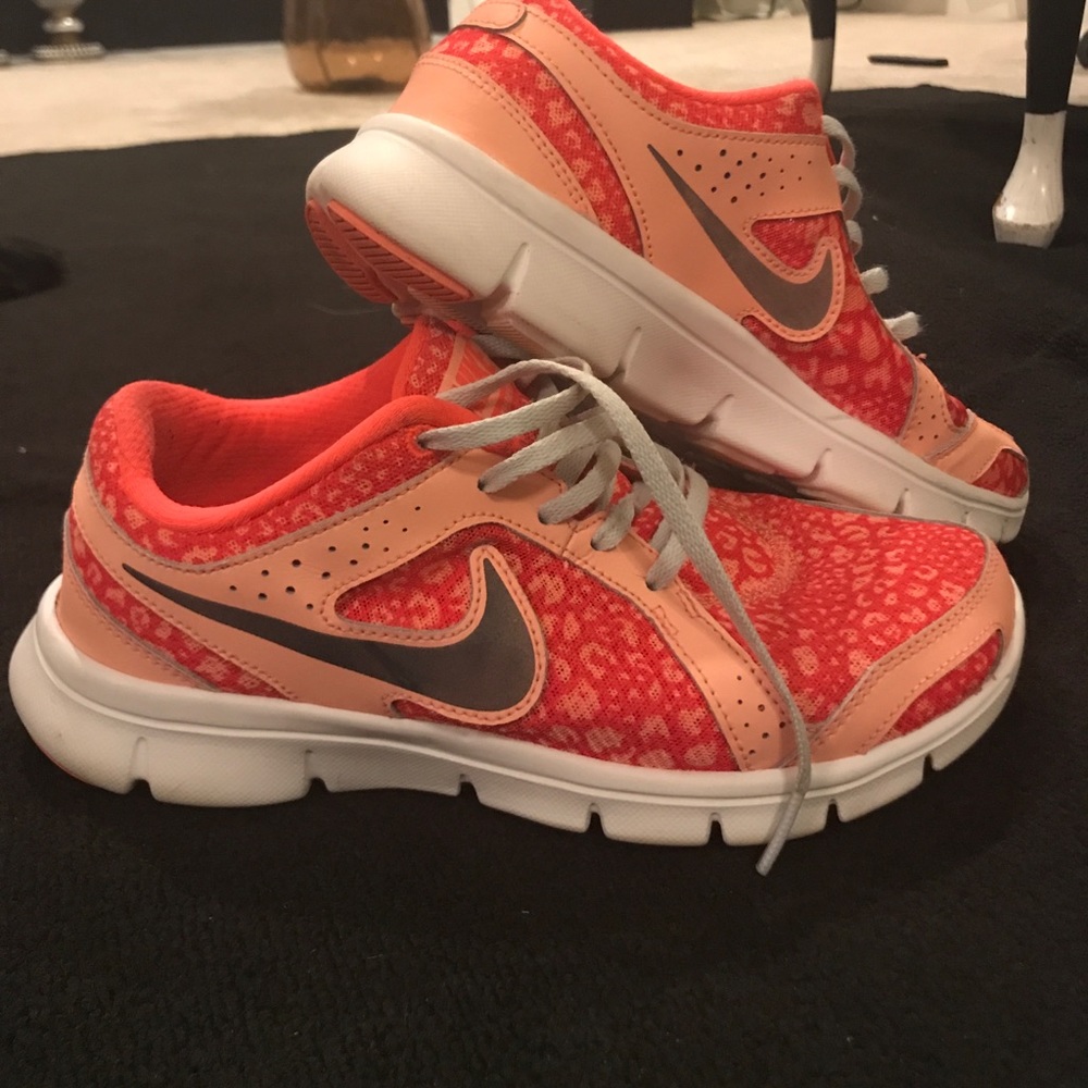 Nike Flex Experience RN 2 Tennis Shoes