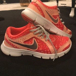 Nike Flex Experience RN 2 Tennis Shoes