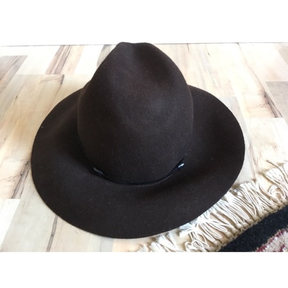 NWOT Floppy Sun Hat - Picture 2 of 3