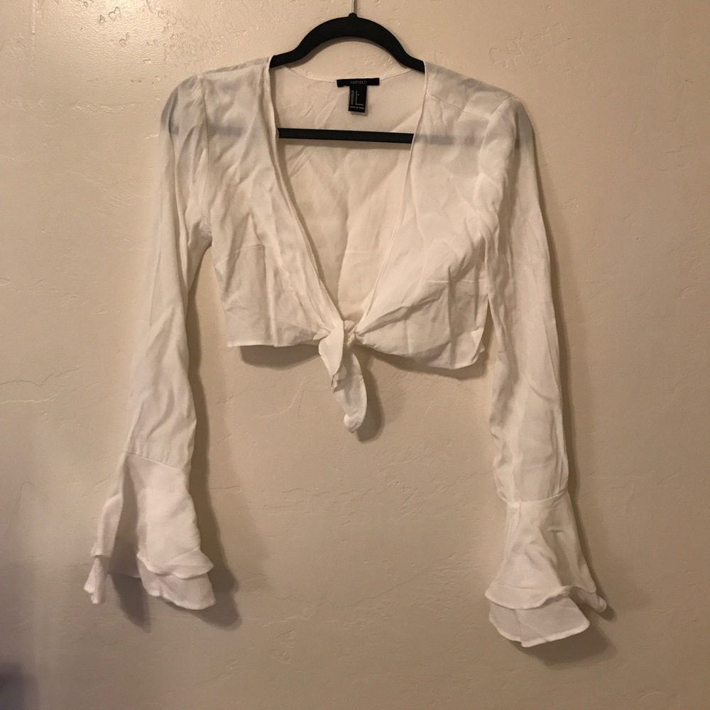 FOREVER 21 White long sleeve tie up crop