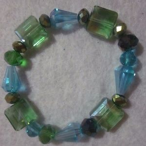 Green & Blue Stretch Bracelet. NWOT.