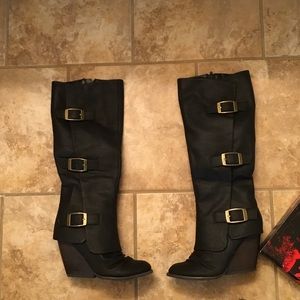 Fergalicious Fergie Epic Boot BNIB