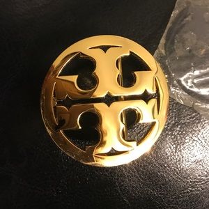 Tory Burch reversible belt logo