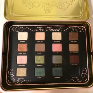 Two Faced Eyeshadow Palette