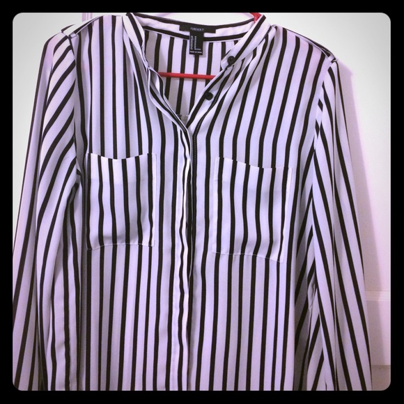 Forever 21 Tops - Forever 21 striped shirt