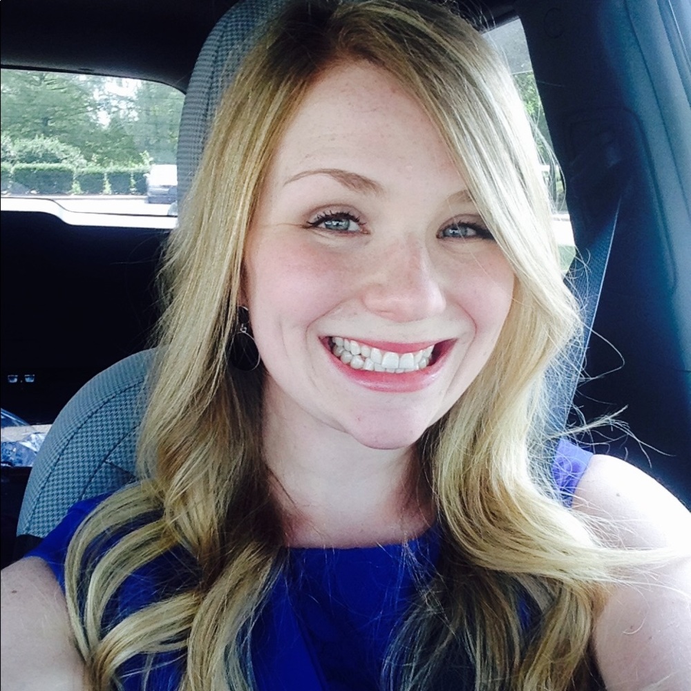 Meet your Posher, Briana