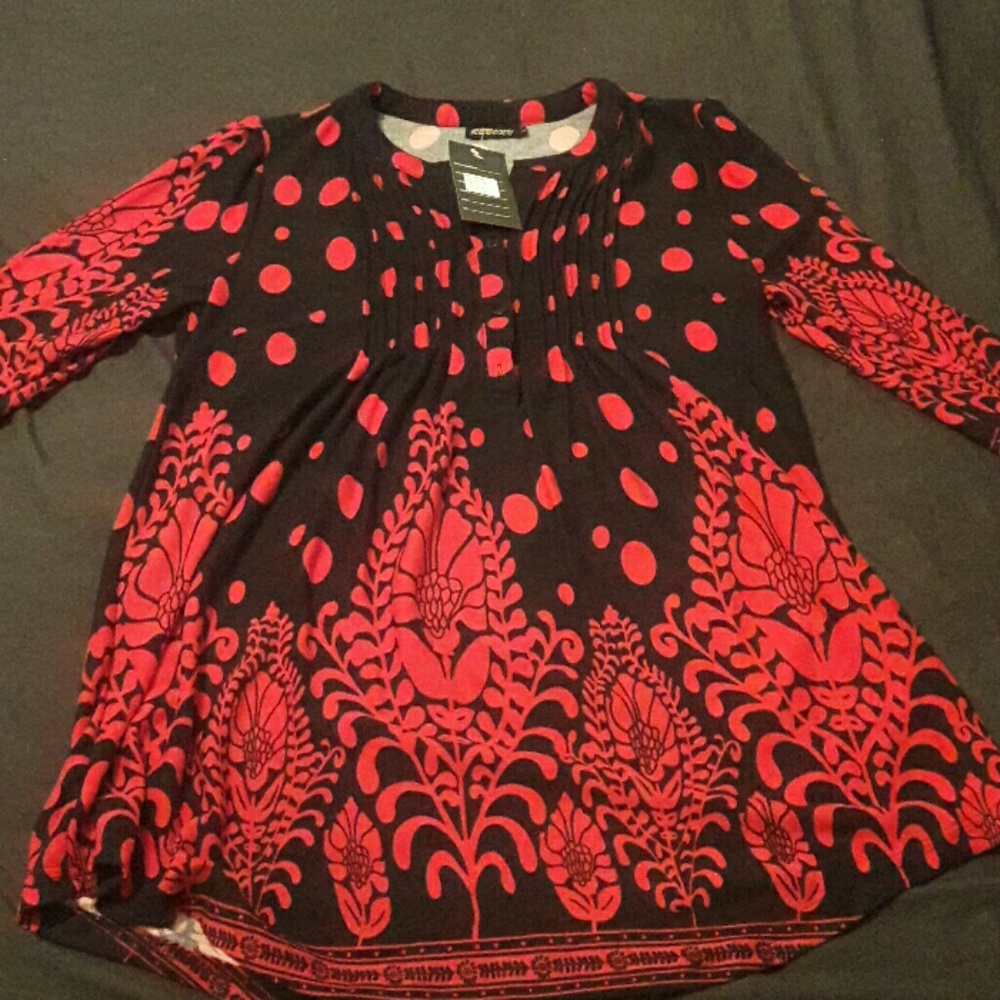 NWT Reborn Red and black dress