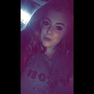 Meet your Posher, Olivia