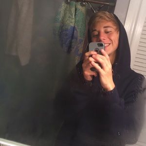 Meet your Posher, Joshua