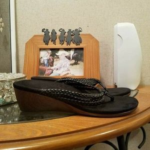 Ortha heel sandles size 8 never worn.