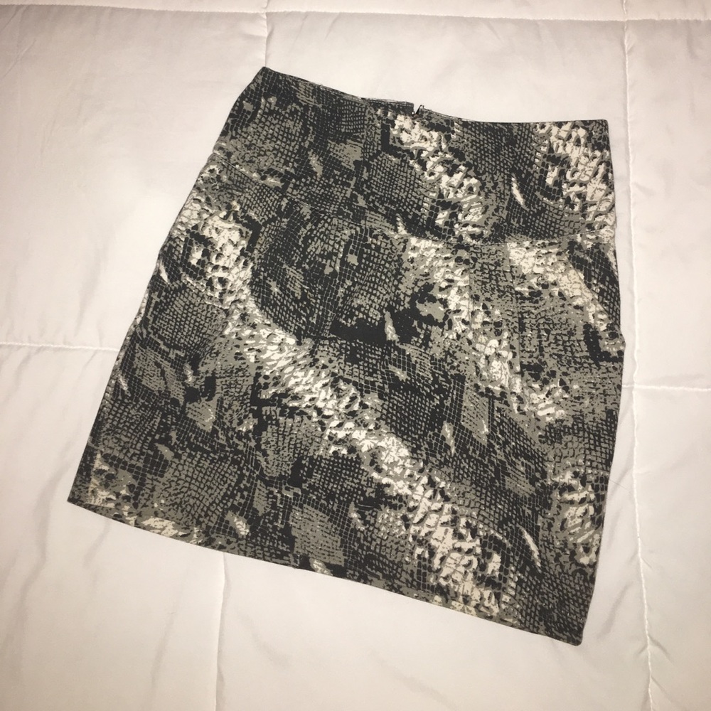 Snake print mini skirt
