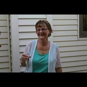 Meet your Posher, Janet