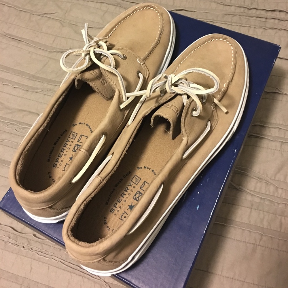 ⭐️NWT SPERRY TOP-SIDER 🌊
