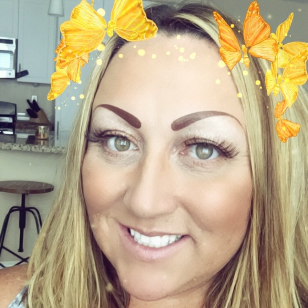 Meet your Posher, Christina