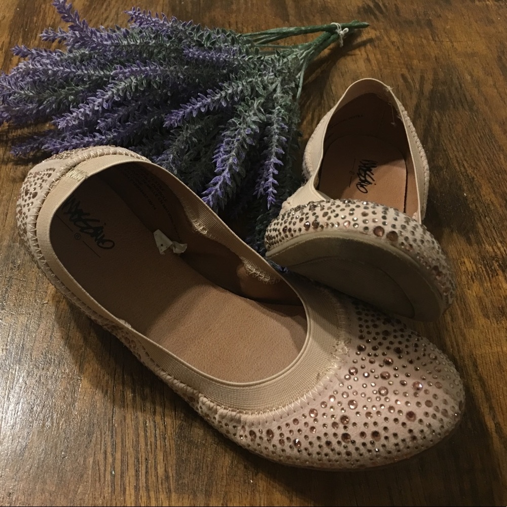 Mossimo Soft Pink Embellished Flats