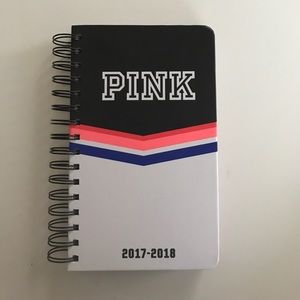 PINK 2017-2018 Planner