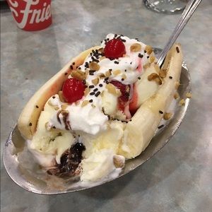 Meet your Posher, Luz