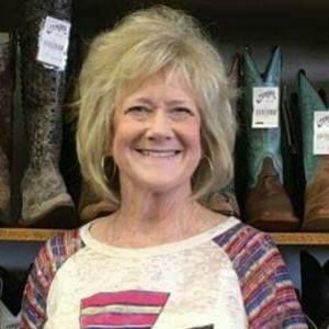 Meet your Posher, Nancy