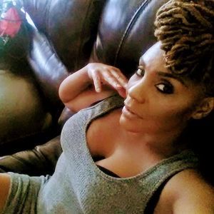 Meet your Posher, Aretha