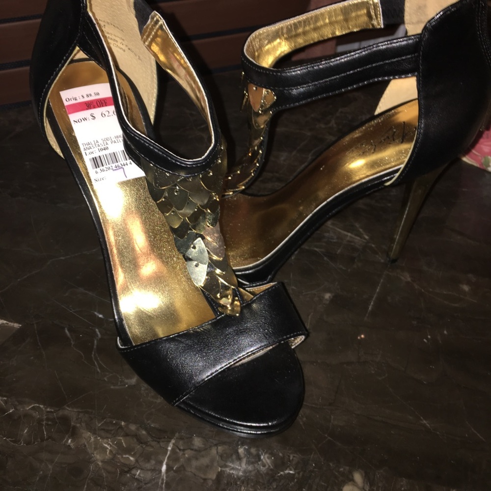 Thalia Sodi Black Heels