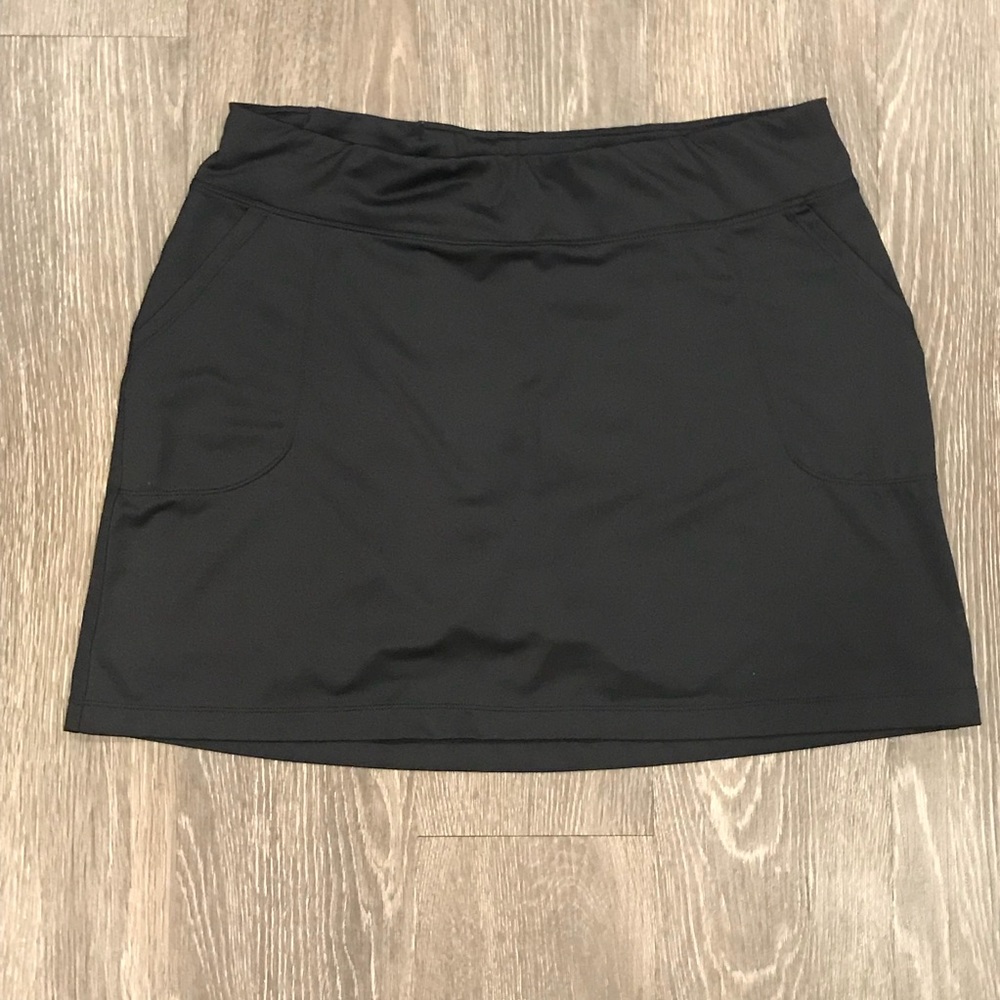 Maggie Lane Black Golf Skort