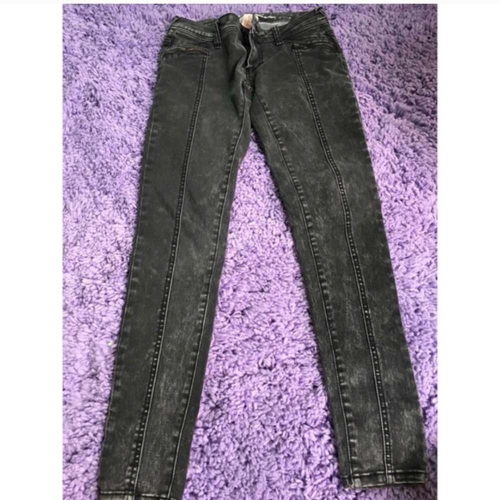 Black acid washed denim skinny jeans size 1