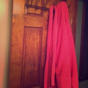 Fluffy Pink Robe 💗 like new