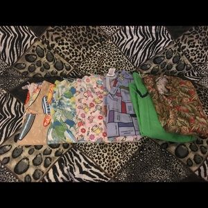 Small scrub tops, various colors.