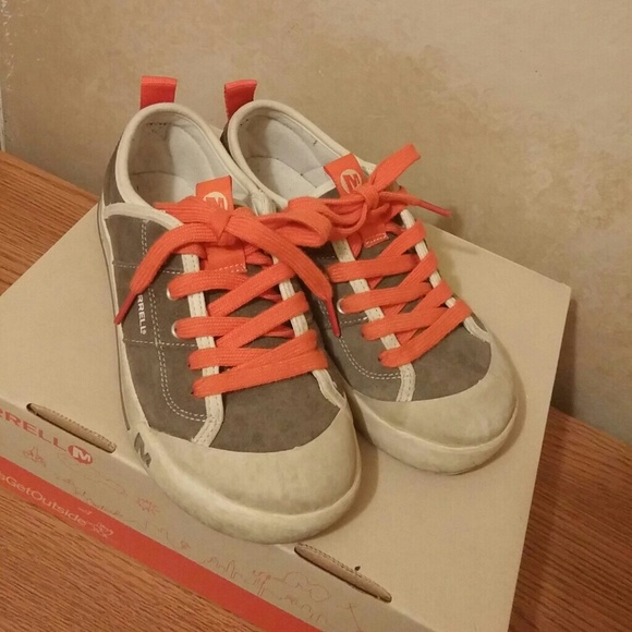 Merrell Boys Casual Sneakers EUC - Picture 3 of 5