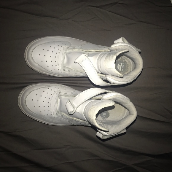 high top air forces white